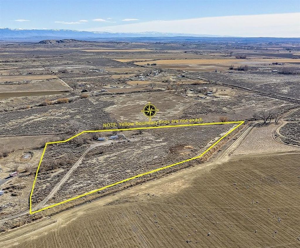 Photo of 417 Fiddlers Ln, Powell, WY 82435 (MLS # 10032168)