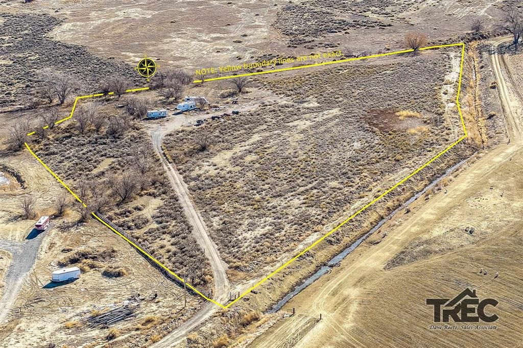 Photo of 417 Fiddlers Ln, Powell, WY 82435 (MLS # 10032168)