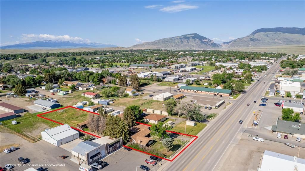Photo of 2636 Big Horn Ave, Cody, WY 82414 (MLS # 10031412)
