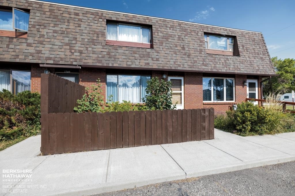 Cody, Wyoming 82414, United States, 2 Bedrooms Bedrooms, ,2 BathroomsBathrooms,Residential,Active,171783