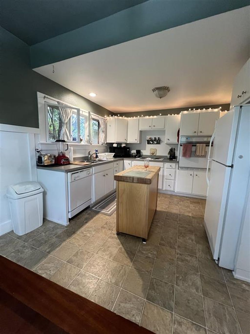 Photo of 1043 Bleistein Ave, Cody, WY 82414 (MLS # 10031891)