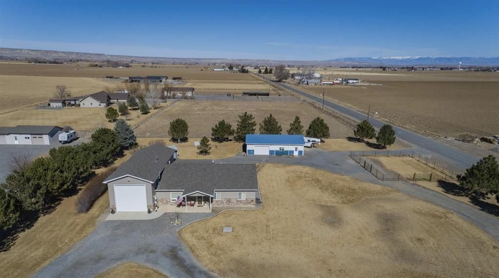 Photo of 1101 Lane 11 Ln, Powell, WY 82435 (MLS # 10032112)