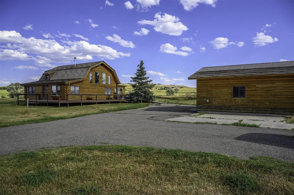 Photo of 778 Southfork Rd, Cody, WY 82414 (MLS # 10031538)