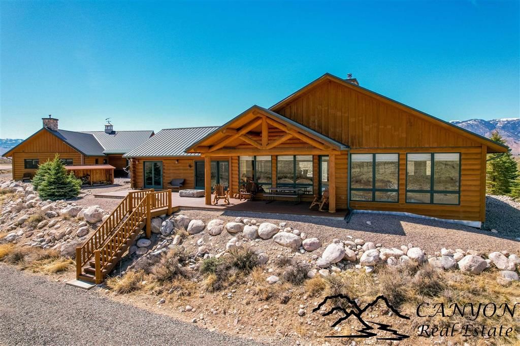 Photo of 39 Moccasin Tr, Clark, WY 82435 (MLS # 10032234)