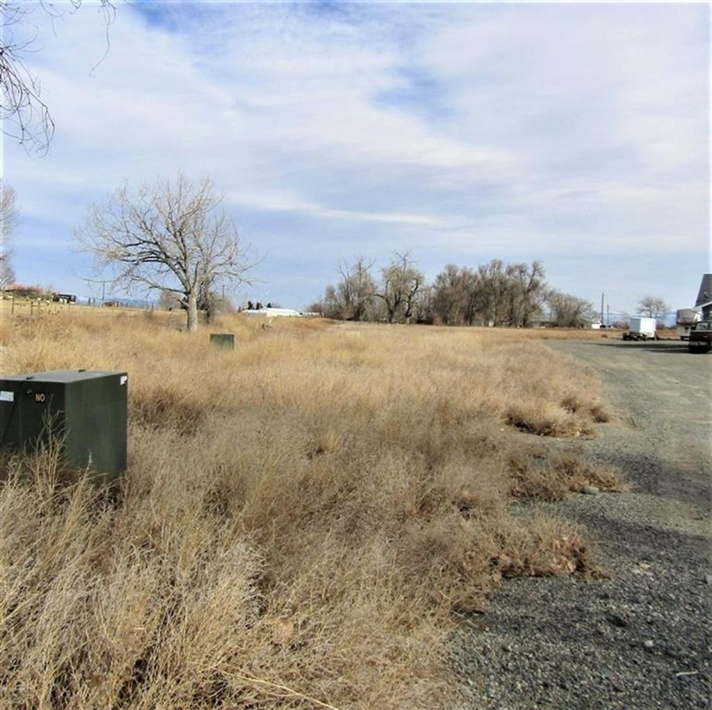 Photo of TBD Crestview Ct #9, Powell, WY 82435 (MLS # 10031437)