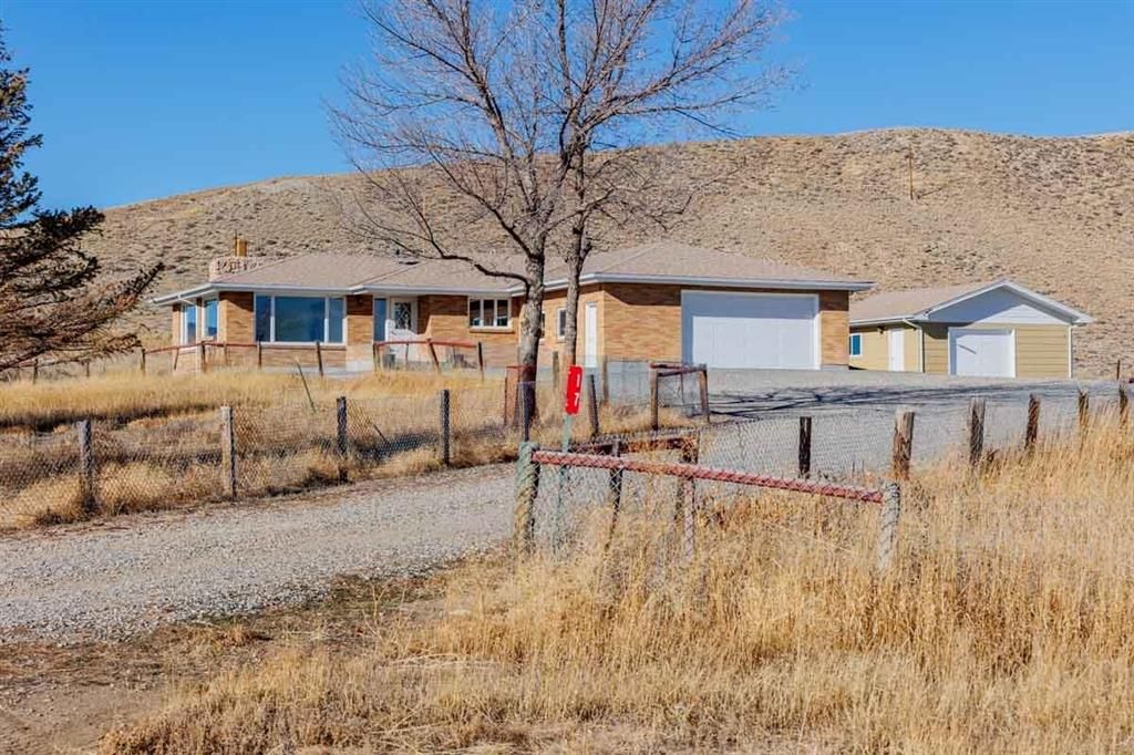 Photo of 17 Arrow Ave, Cody, WY 82414 (MLS # 10031999)