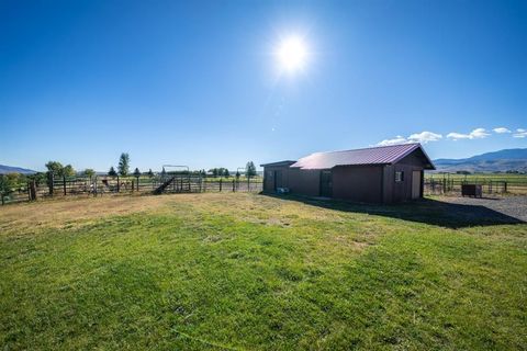 Tiny photo for 41 Carter Mountain Rd, Cody, WY 82414 (MLS # 10030436)