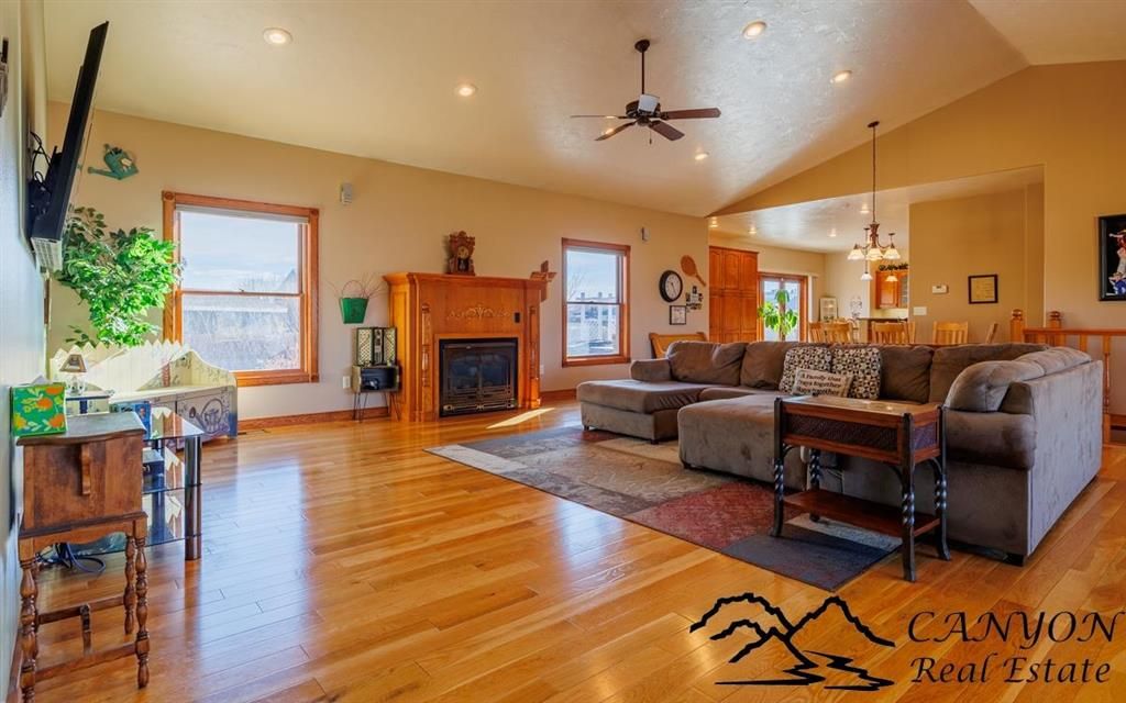 Photo of 6 Viking Dr, Cody, WY 82414 (MLS # 10032102)