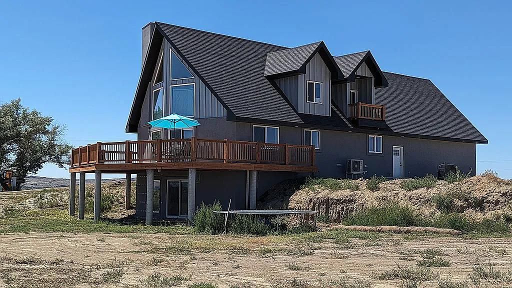 Photo of 725 Road 6 1/2, Cowley, WY 82420 (MLS # 10031350)