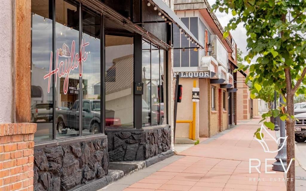 Photo of 117 S Bent St, Powell, WY 82435 (MLS # 10032422)