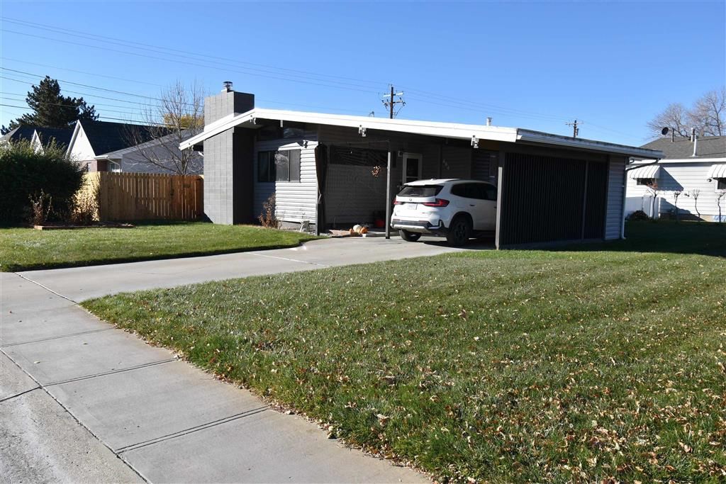 Photo of 464 Cary St, Powell, WY 82435 (MLS # 10031829)