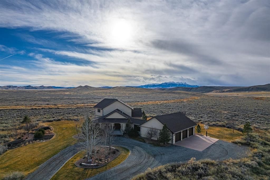 Photo of 15 Hancock Dr, Cody, WY 82414 (MLS # 10032199)