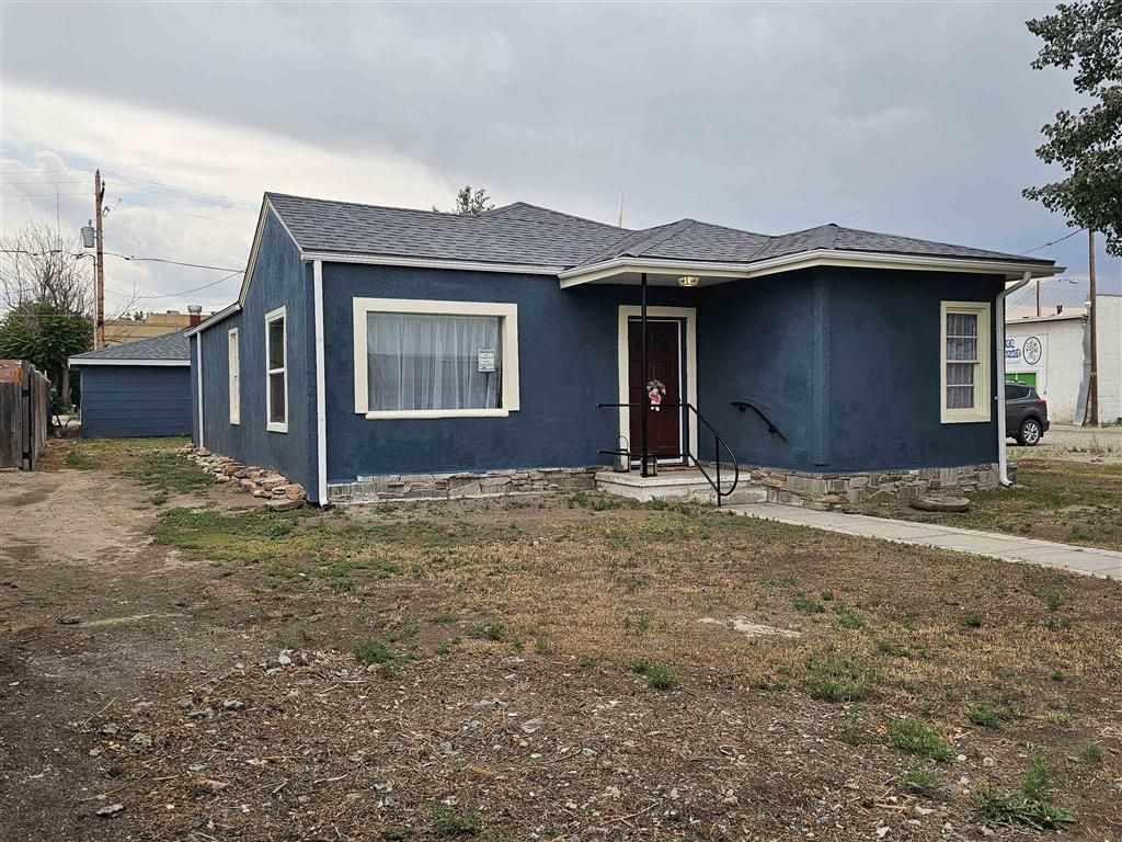 Photo of 1012 Pulliam Ave, Worland, WY 82401 (MLS # 10031558)