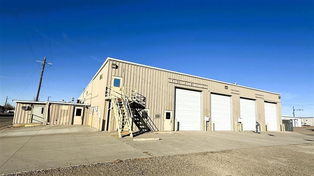 Photo of 311 Culbertson Ave, Worland, WY 82401 (MLS # 10032042)