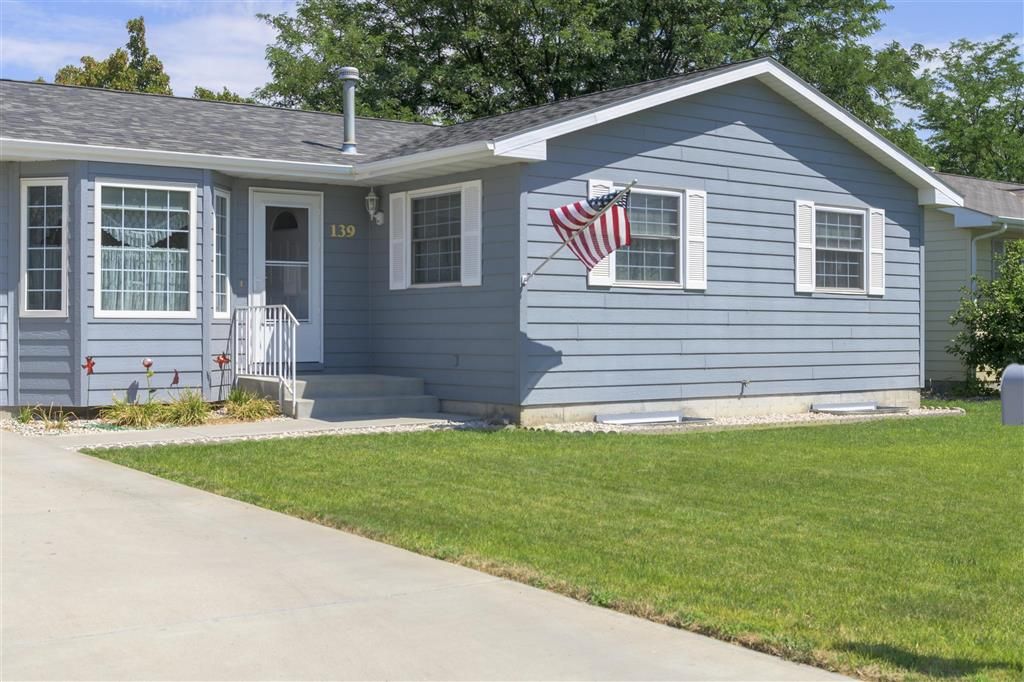 Photo of 139 East 7th St, Powell, WY 82435 (MLS # 10031541)