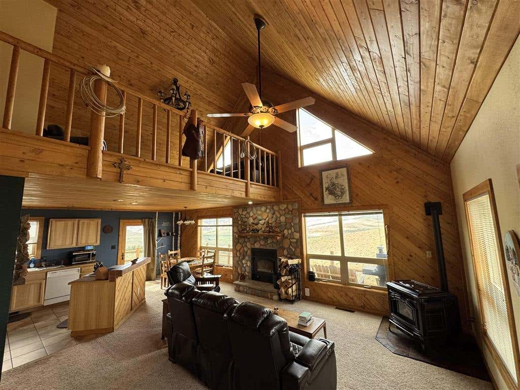 Photo of 174 Hawk Dr, Cody, WY 82414 (MLS # 10032451)