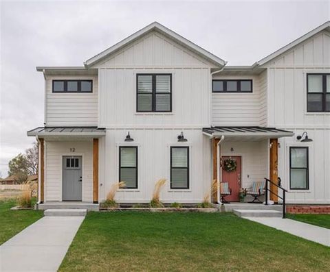 Photo of 12 E 10th St, Lovell, WY 82431 (MLS # 10031216)