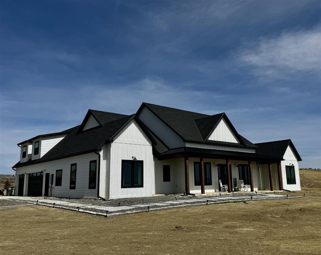 Photo of 1131 Barrows Rd, Powell, WY 82435 (MLS # 10032315)