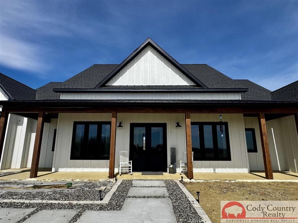 Photo of 1131 Barrows Rd, Powell, WY 82435 (MLS # 10032315)