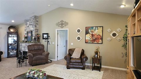 Tiny photo for 86 Rolling Hills Dr, Cody, WY 82414 (MLS # 10031220)