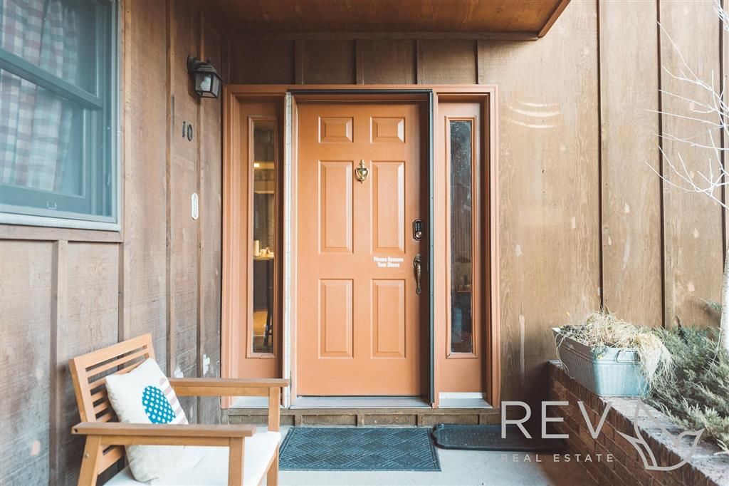 Photo of 2007 Pioneer Ave #10, Cody, WY 82414 (MLS # 10032071)