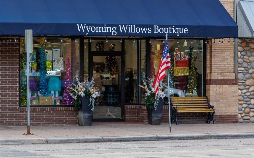 Photo of 1284 Sheridan Ave, Cody, WY 82414 (MLS # 10031933)