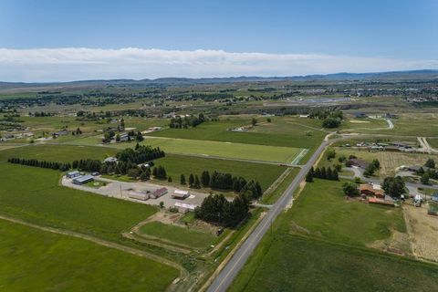 Tiny photo for TBD Hitching Post Dr, Cody, WY 82414 (MLS # 10031418)