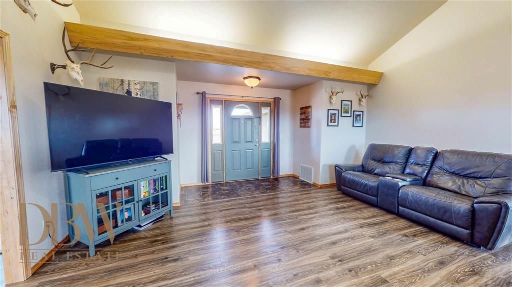 Photo of 1010 Lane 11 1/2, Powell, WY 82435 (MLS # 10032192)