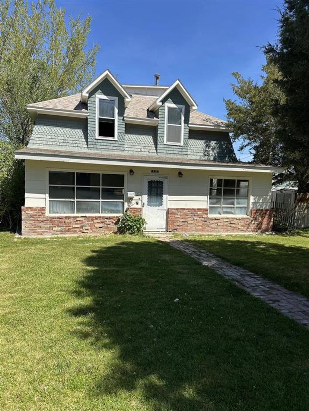 Photo of 518 W F St, Basin, WY 82410 (MLS # 10032397)