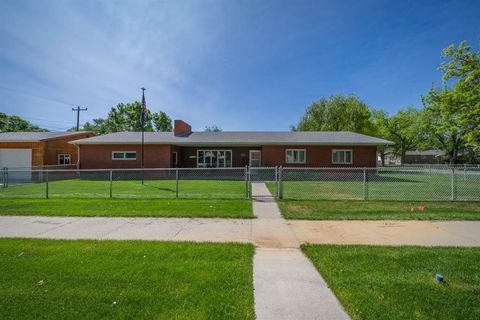 Photo of 719 W B St, Basin, WY 82410 (MLS # 10031327)