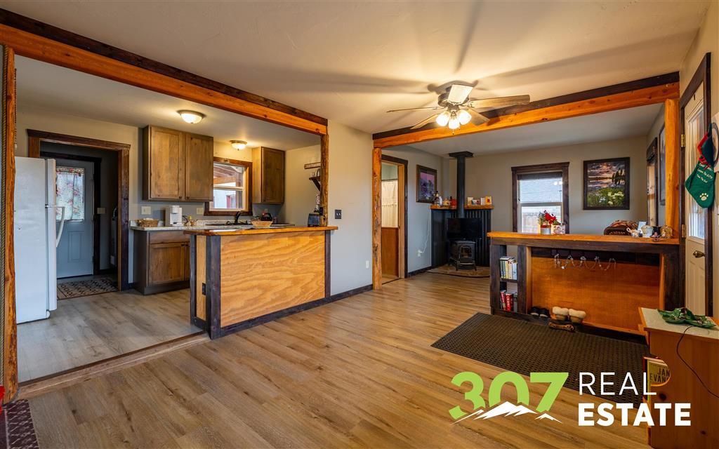 Photo of 627 15th St, Cody, WY 82414 (MLS # 10030764)