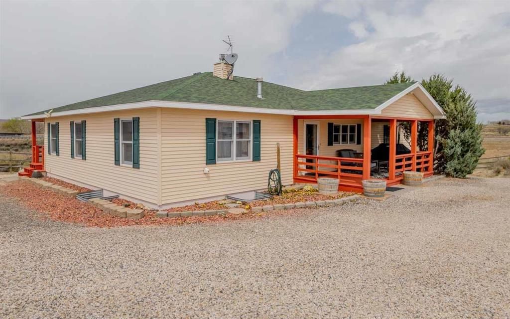 Photo of 1720 Eaglenest Tr, Powell, WY 82435 (MLS # 10032318)