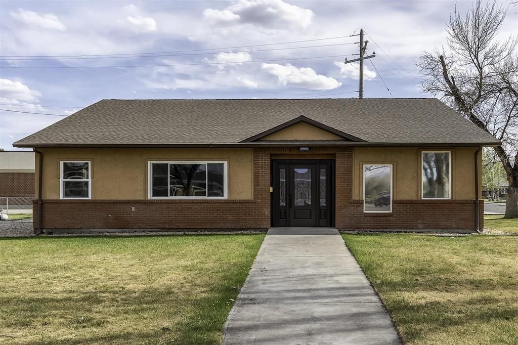 Photo of 84 Park Ave, Lovell, WY 82431 (MLS # 10032293)