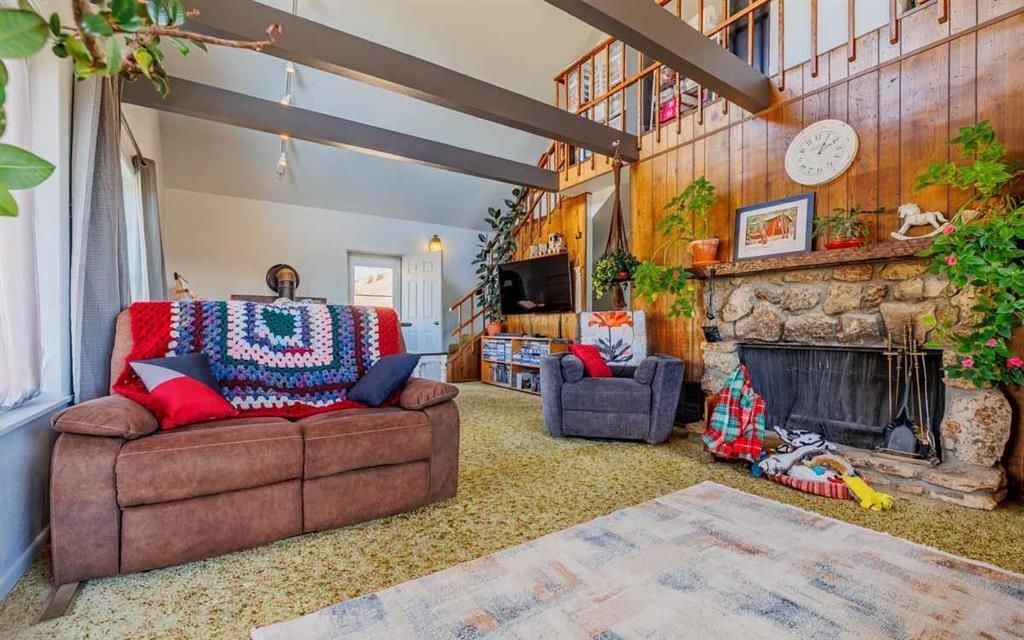 Photo of 29 Wall St, Cody, WY 82414 (MLS # 10032187)