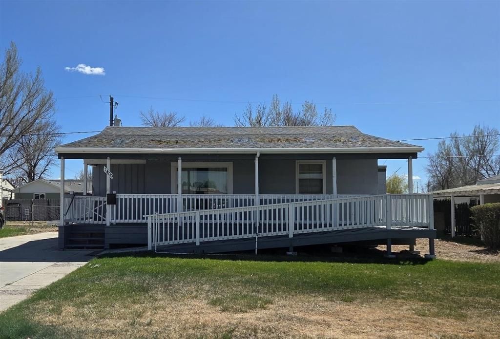 Photo of 1400 Howell Ave, Worland, WY 82401 (MLS # 10032238)