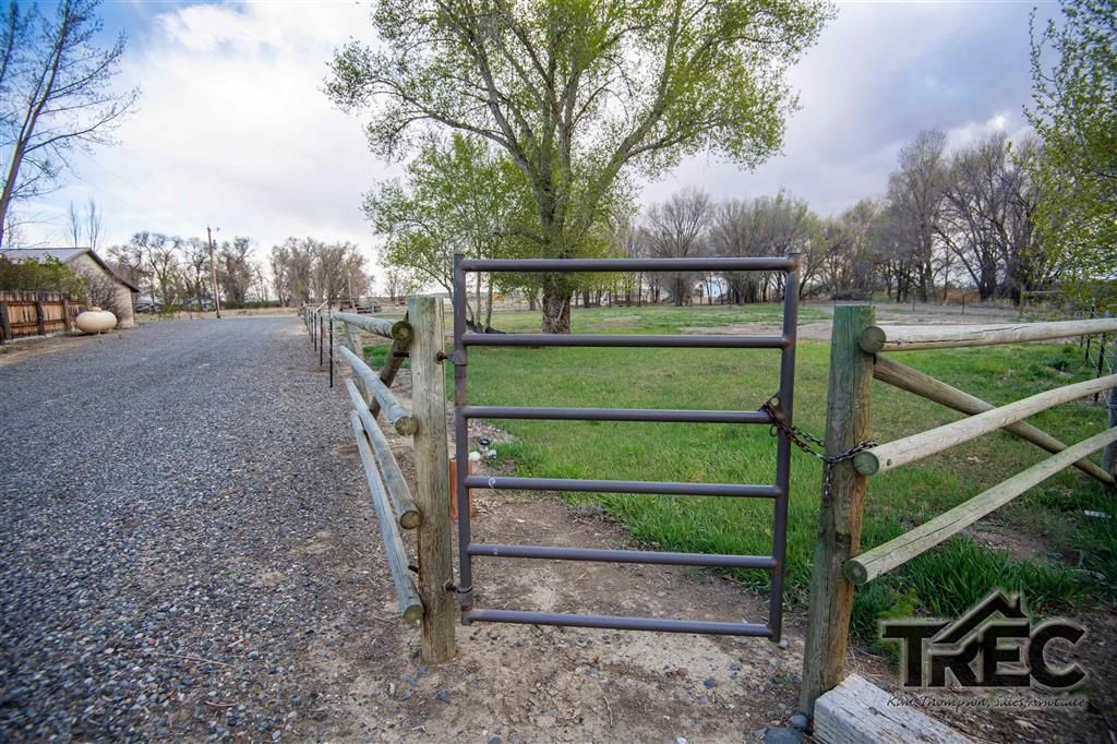 Photo of 1040 Road 1, Powell, WY 82435 (MLS # 10032302)