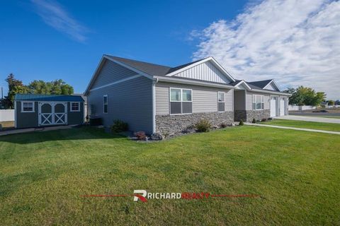 Tiny photo for 119 Blue Spruce Dr, Powell, WY 82435 (MLS # 10031746)