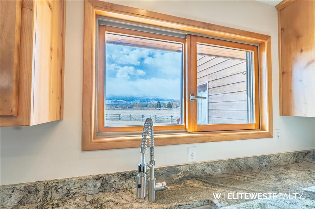 Photo of 4 Heather Rd, Cody, WY 82414 (MLS # 10032135)