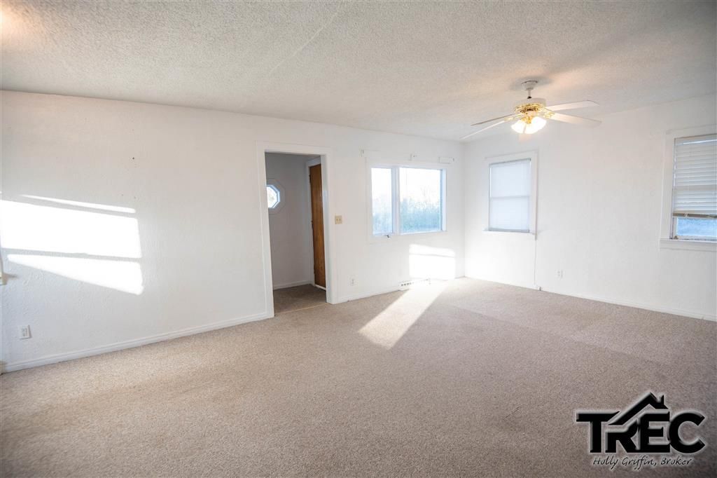 Photo of 522 Avenue F, Powell, WY 82435 (MLS # 10031549)