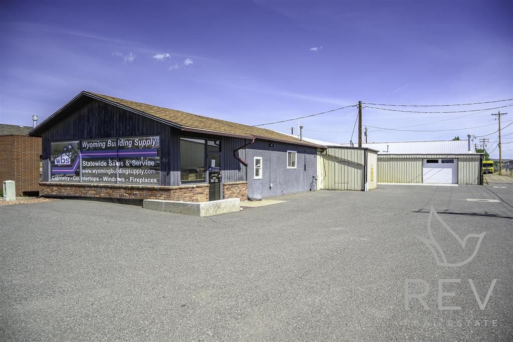 Photo of 2811 Big Horn Ave, Cody, WY 82414 (MLS # 10032125)