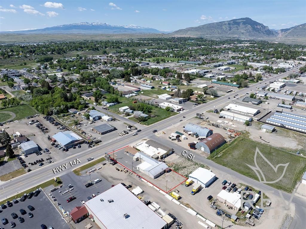 Photo of 2811 Big Horn Ave, Cody, WY 82414 (MLS # 10032125)