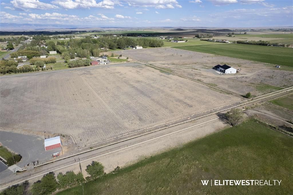 Photo of tbd Kodiak Rd #3, Powell, WY 82435 (MLS # 10032444)