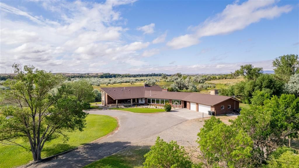 Photo of 124 Highway 14A West, Byron, WY 82412 (MLS # 10031517)