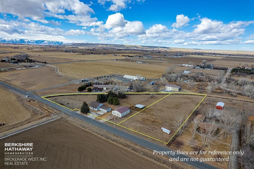 Photo of 1061 Lane 11 1/2, Powell, WY 82435 (MLS # 10032088)