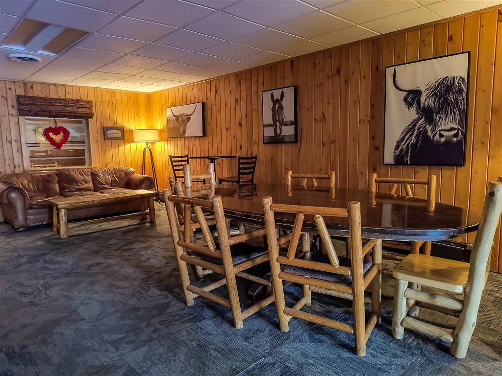 Photo of 1155 Sheridan Ave, Cody, WY 82414 (MLS # 10032032)