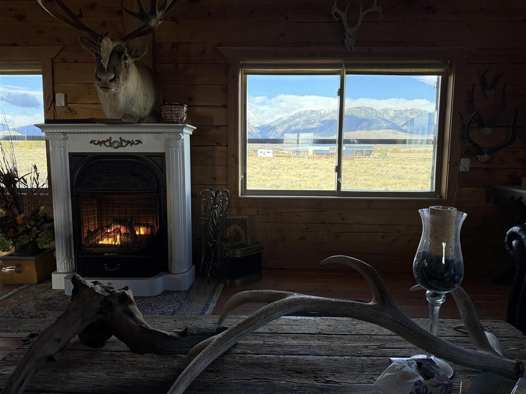 Photo of 11 Battlefield Tr, Clark, WY 82435 (MLS # 10031799)