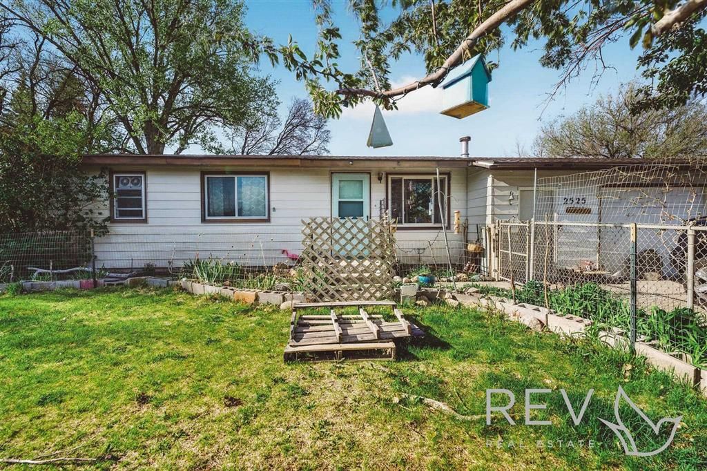 Photo of 2525 Ina Ave, Cody, WY 82414 (MLS # 10032385)