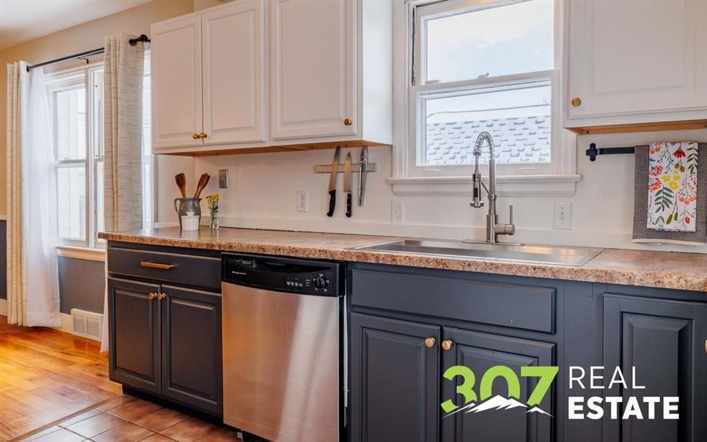 Photo of 637 19th St, Cody, WY 82414 (MLS # 10032145)