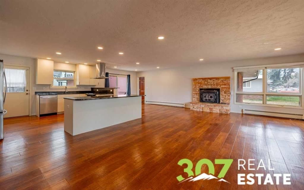 Photo of 1220 Meadow Ln Ave, Cody, WY 82414 (MLS # 10032398)