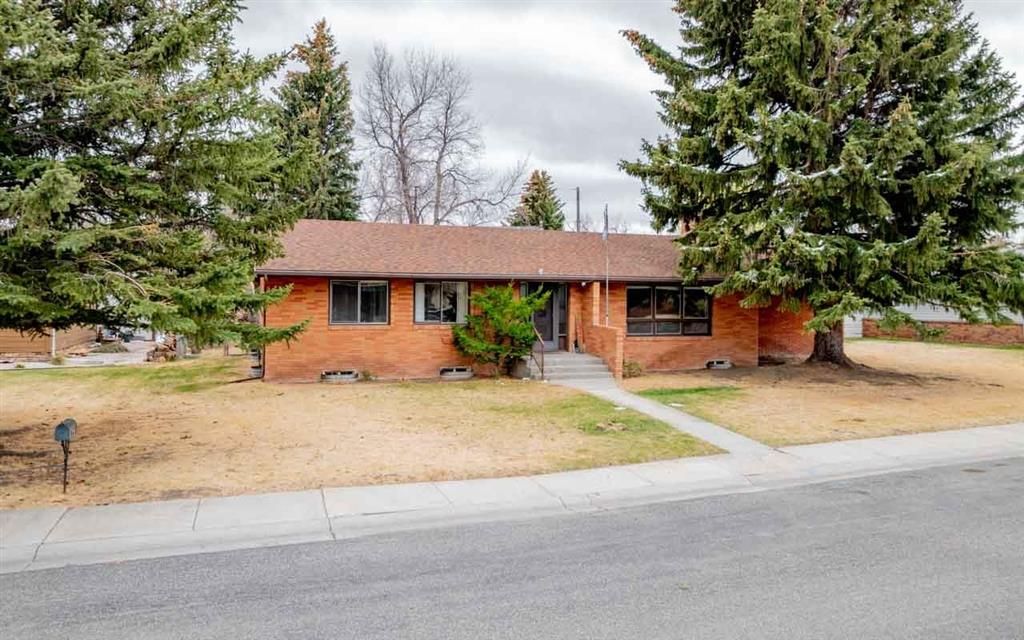 Photo of 1220 Meadow Ln Ave, Cody, WY 82414 (MLS # 10032398)